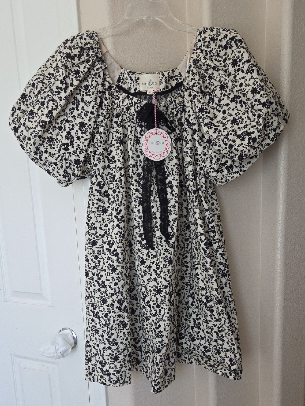 NWT Umgee Adorable Puff Sleeve Lace Bow Floral Print Dress Size M